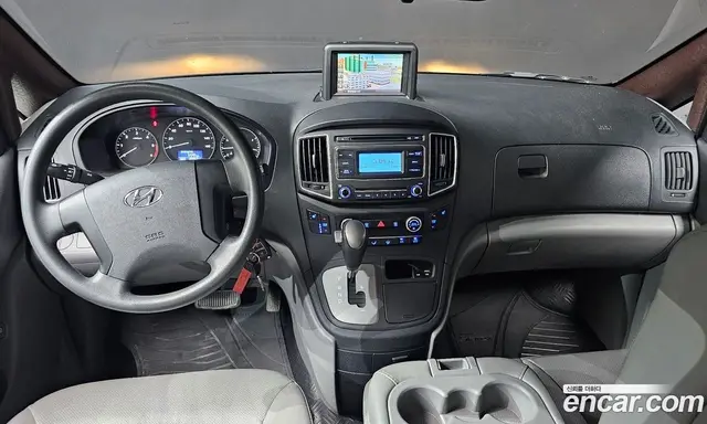 Hyundai Starex 2018 2.5 автомат (гидро), миниатюра 7 Hyundai Starex 2018 2.5 автомат (гидро), миниатюра 7