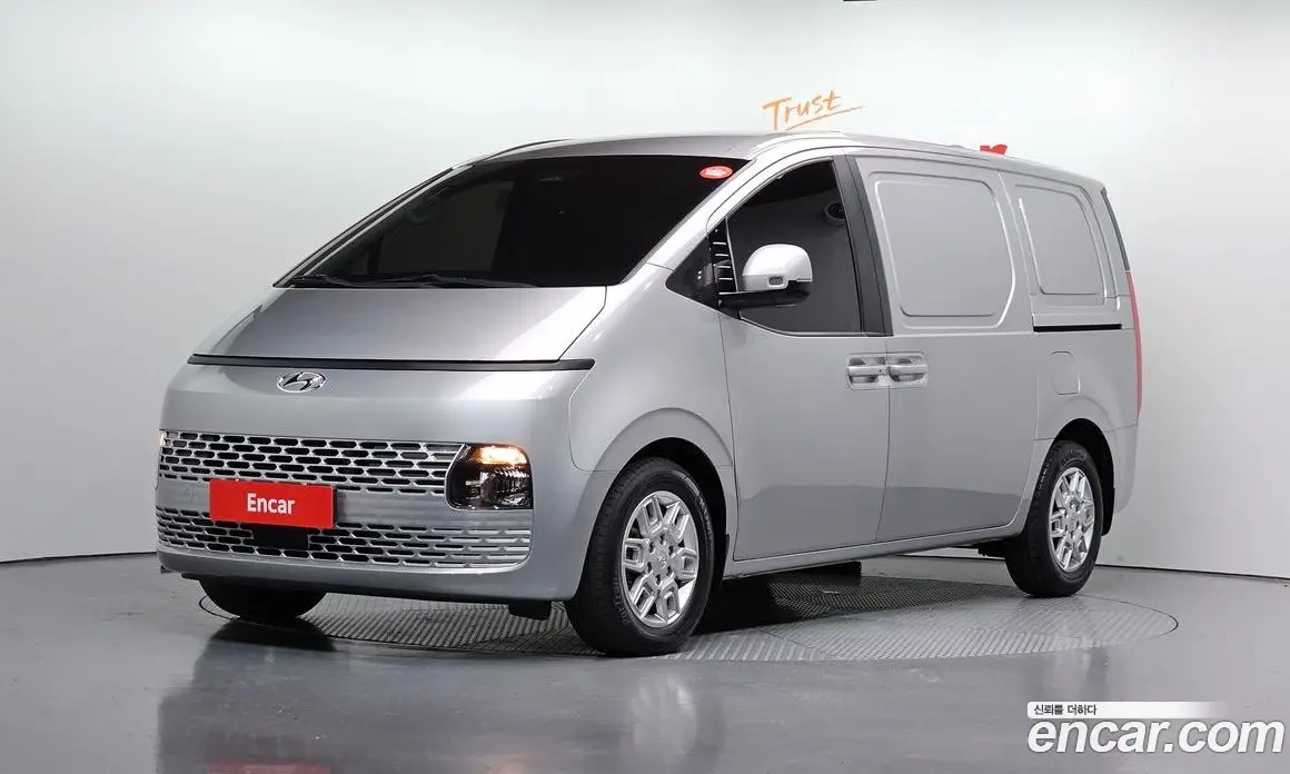 Hyundai Staria 2022 2.2 автомат (гидро), фото 1 Hyundai Staria 2022 2.2 автомат (гидро), фото 1