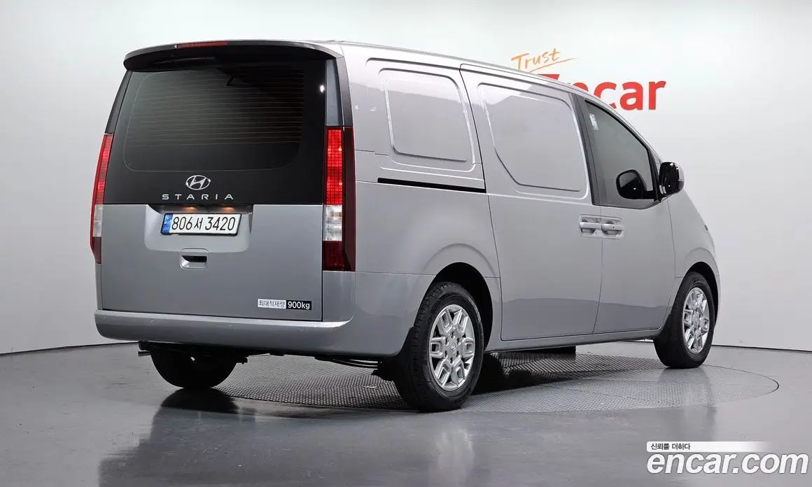 Hyundai Staria 2022 2.2 автомат (гидро), фото 2 Hyundai Staria 2022 2.2 автомат (гидро), фото 2