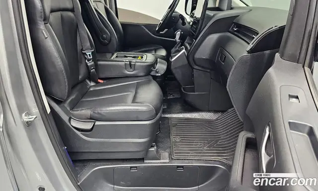 Hyundai Staria 2022 2.2 автомат (гидро), миниатюра 11 Hyundai Staria 2022 2.2 автомат (гидро), миниатюра 11