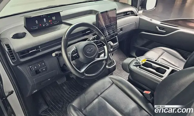 Hyundai Staria 2022 2.2 автомат (гидро), миниатюра 7 Hyundai Staria 2022 2.2 автомат (гидро), миниатюра 7