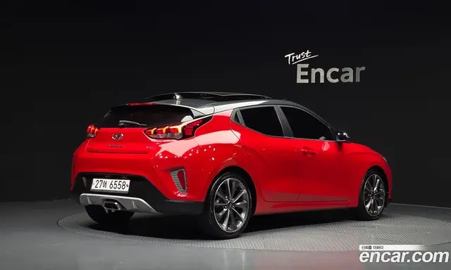 Hyundai Veloster 2018 1.4 автомат (гидро), миниатюра 2 Hyundai Veloster 2018 1.4 автомат (гидро), миниатюра 2