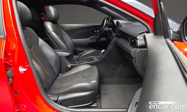 Hyundai Veloster 2018 1.4 автомат (гидро), миниатюра 11 Hyundai Veloster 2018 1.4 автомат (гидро), миниатюра 11