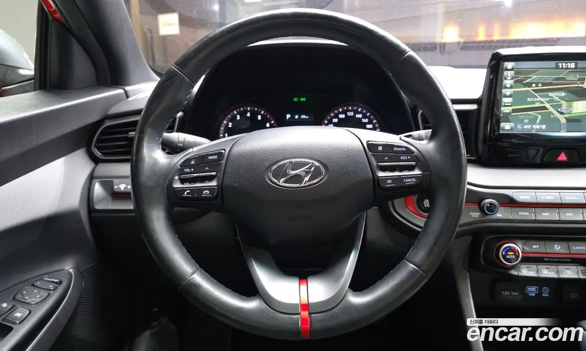 Hyundai Veloster 2018 1.4 автомат (гидро), фото 13 Hyundai Veloster 2018 1.4 автомат (гидро), фото 13