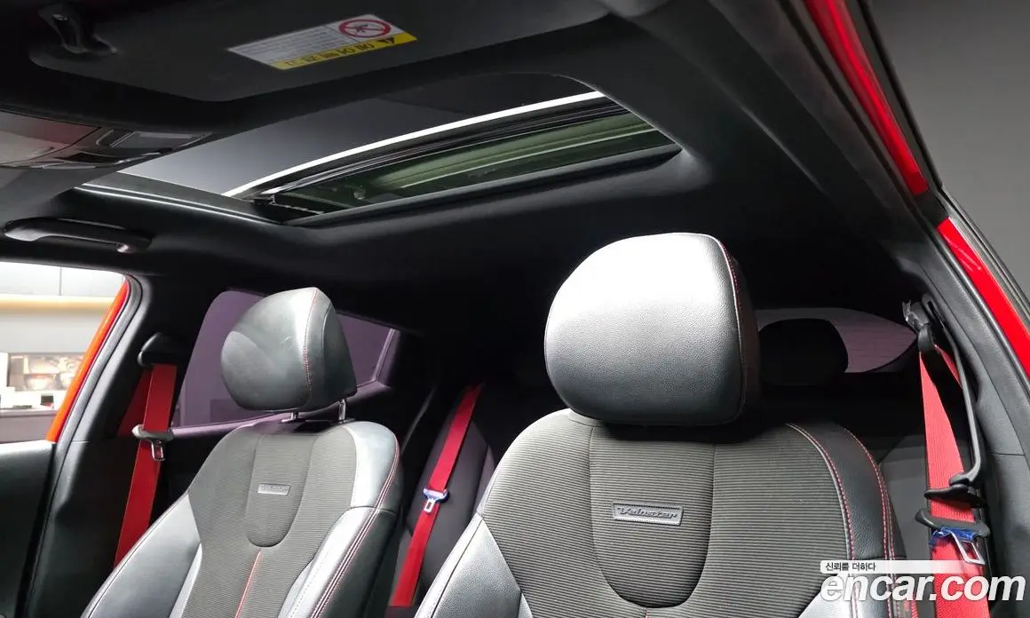 Hyundai Veloster 2018 1.4 автомат (гидро), фото 18 Hyundai Veloster 2018 1.4 автомат (гидро), фото 18