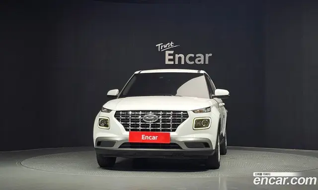 Hyundai Venue 2022 1.6 автомат (гидро), миниатюра 3 Hyundai Venue 2022 1.6 автомат (гидро), миниатюра 3