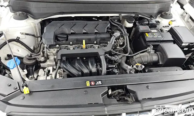 Hyundai Venue 2022 1.6 автомат (гидро), миниатюра 6 Hyundai Venue 2022 1.6 автомат (гидро), миниатюра 6