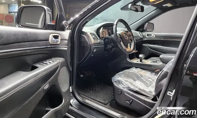 Jeep Cherokee 2015 3.0 автомат (гидро), миниатюра 10 Jeep Cherokee 2015 3.0 автомат (гидро), миниатюра 10