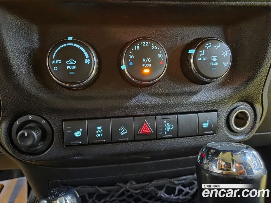 Jeep Wrangler 2017 3.6 автомат (гидро), фото 13
