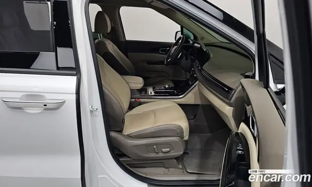Kia Carnival 2021 2.2 автомат (гидро), миниатюра 11 Kia Carnival 2021 2.2 автомат (гидро), миниатюра 11