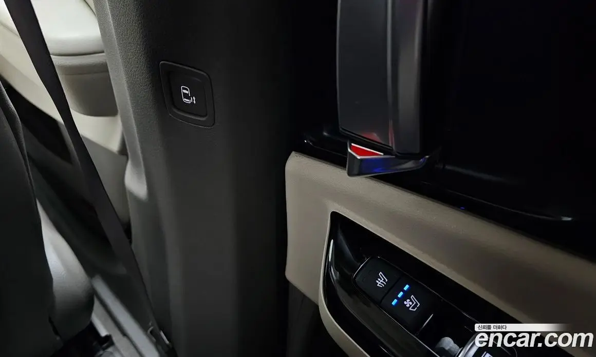 Kia Carnival 2021 2.2 автомат (гидро), фото 18 Kia Carnival 2021 2.2 автомат (гидро), фото 18