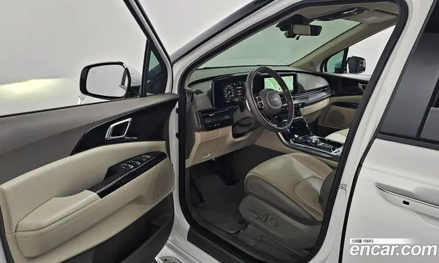 Kia Carnival 2021 2.2 автомат (гидро), миниатюра 10 Kia Carnival 2021 2.2 автомат (гидро), миниатюра 10