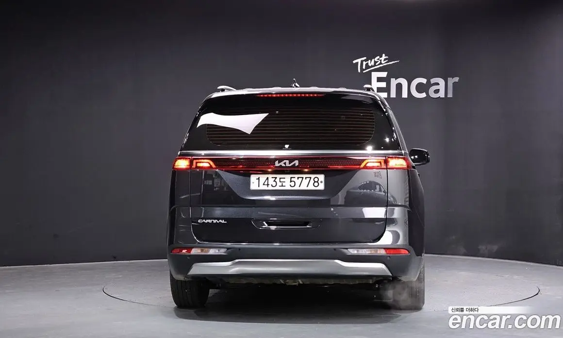Kia Carnival 2022 3.5 автомат (гидро), фото 3 Kia Carnival 2022 3.5 автомат (гидро), фото 3