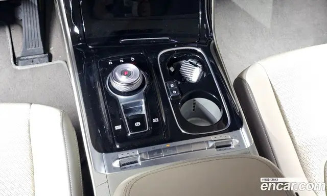 Kia Carnival 2022 3.5 автомат (гидро), миниатюра 9