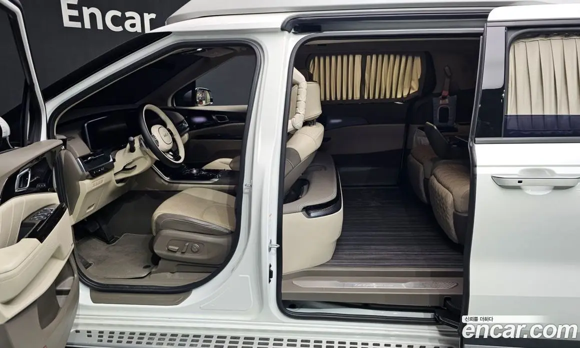 Kia Carnival 2022 3.5 автомат (гидро), фото 10