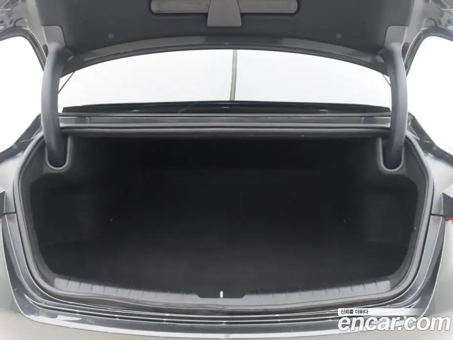 Kia K8 2022 3.5 автомат (гидро), фото 17 Kia K8 2022 3.5 автомат (гидро), фото 17
