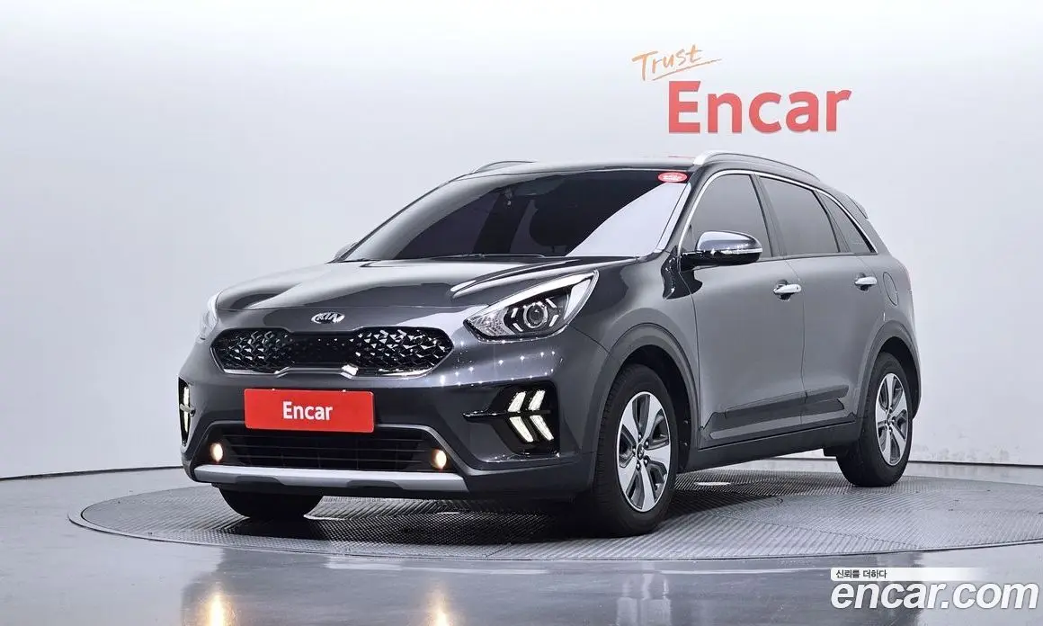 Kia Niro 2020 1.6 автомат (гидро), фото 1 Kia Niro 2020 1.6 автомат (гидро), фото 1