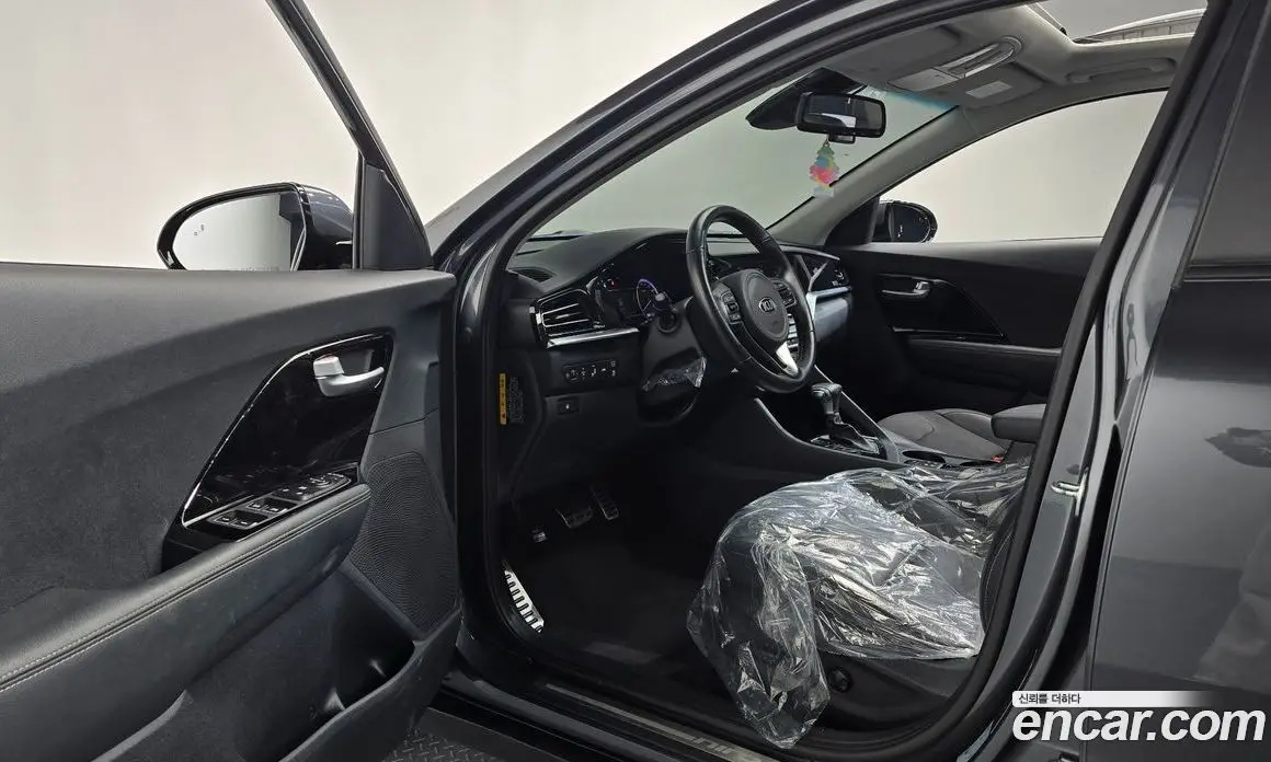 Kia Niro 2021 1.6 автомат (гидро), фото 10 Kia Niro 2021 1.6 автомат (гидро), фото 10