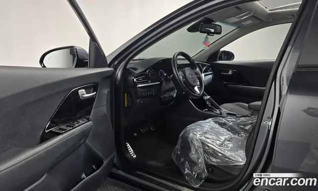 Kia Niro 2021 1.6 автомат (гидро), миниатюра 10 Kia Niro 2021 1.6 автомат (гидро), миниатюра 10