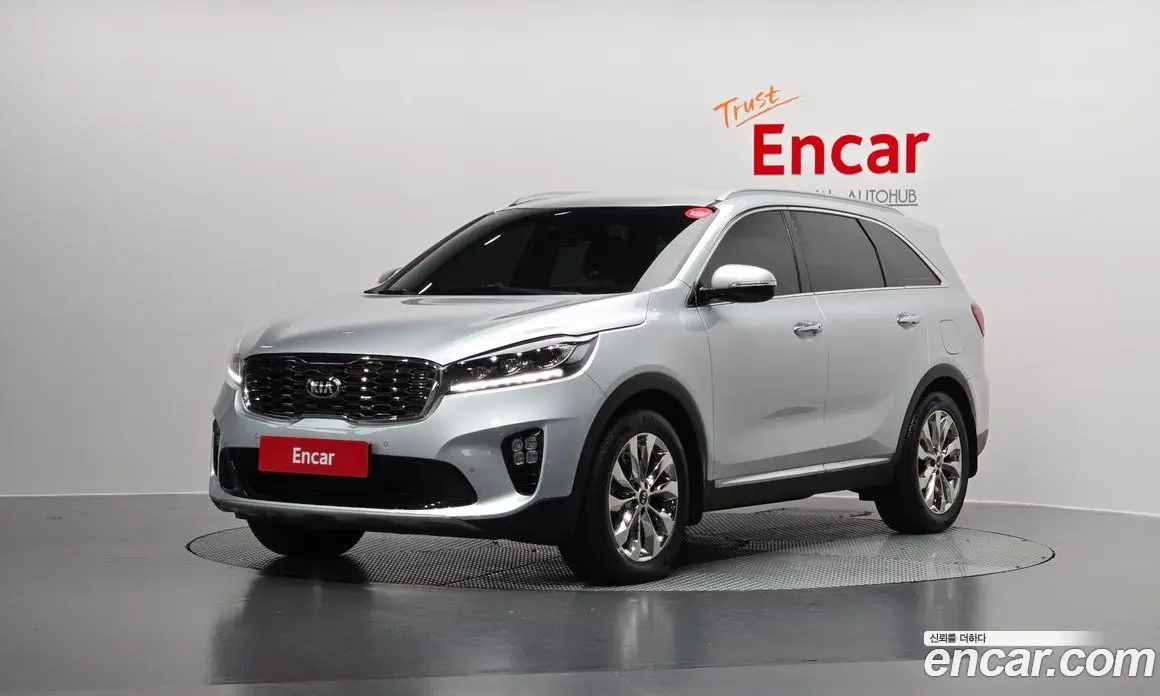 Kia Sorento 2019 2.0 автомат (гидро), фото 1 Kia Sorento 2019 2.0 автомат (гидро), фото 1