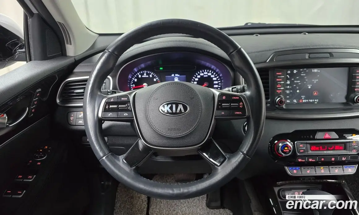 Kia Sorento 2019 2.0 автомат (гидро), фото 13 Kia Sorento 2019 2.0 автомат (гидро), фото 13