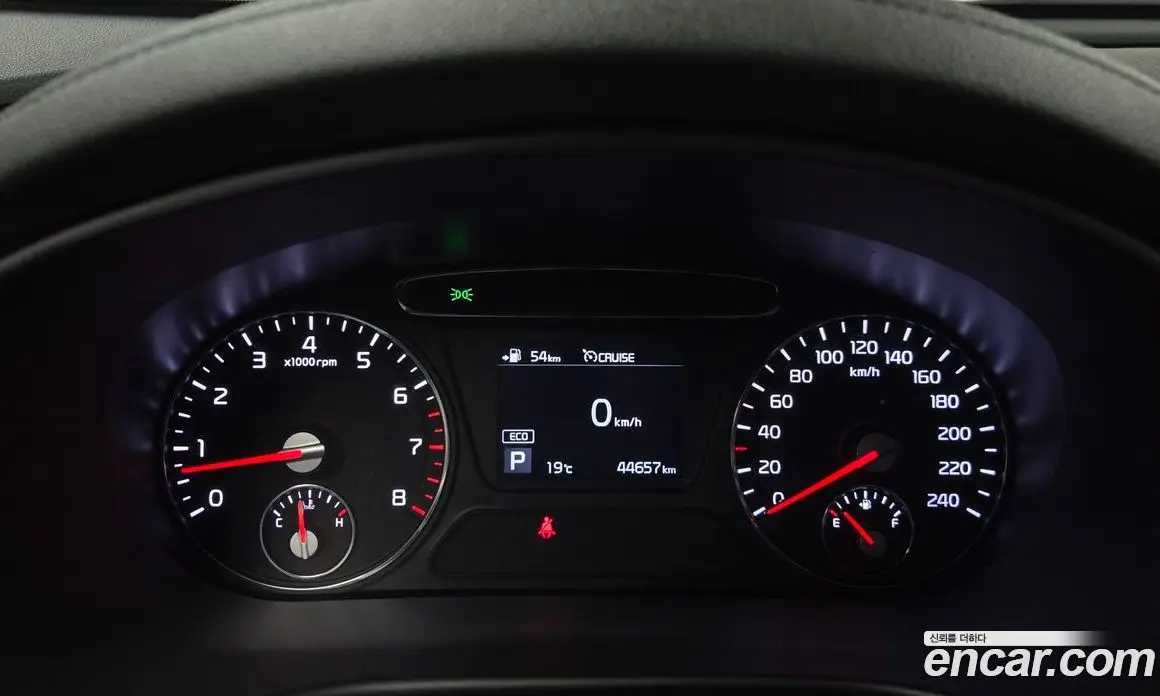Kia Sorento 2019 2.0 автомат (гидро), фото 8 Kia Sorento 2019 2.0 автомат (гидро), фото 8