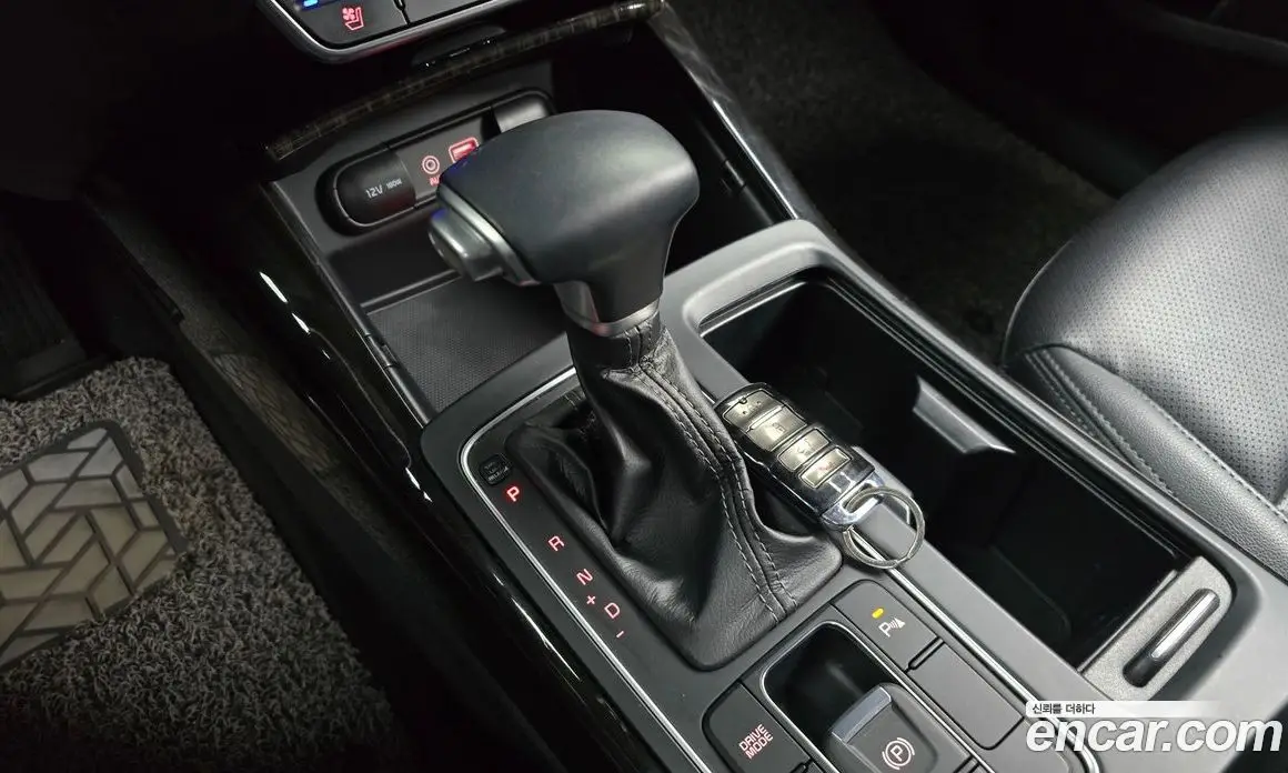 Kia Sorento 2019 2.0 автомат (гидро), фото 9 Kia Sorento 2019 2.0 автомат (гидро), фото 9