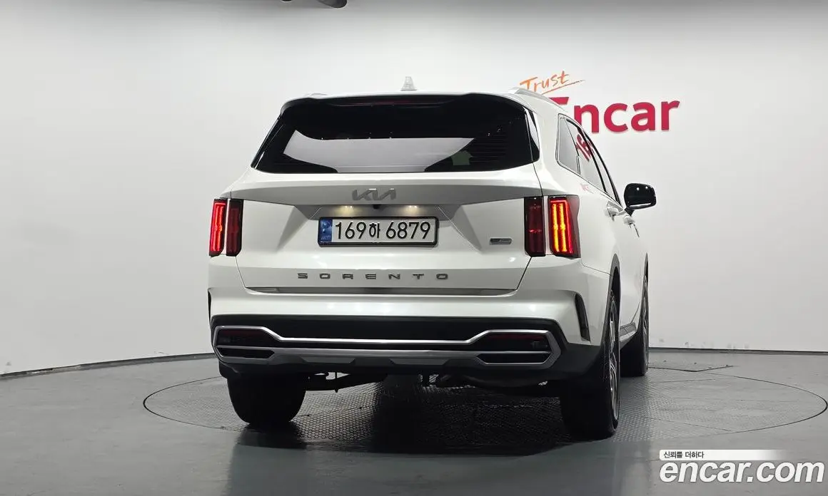 Kia Sorento 2022 1.6 автомат (гидро), фото 4