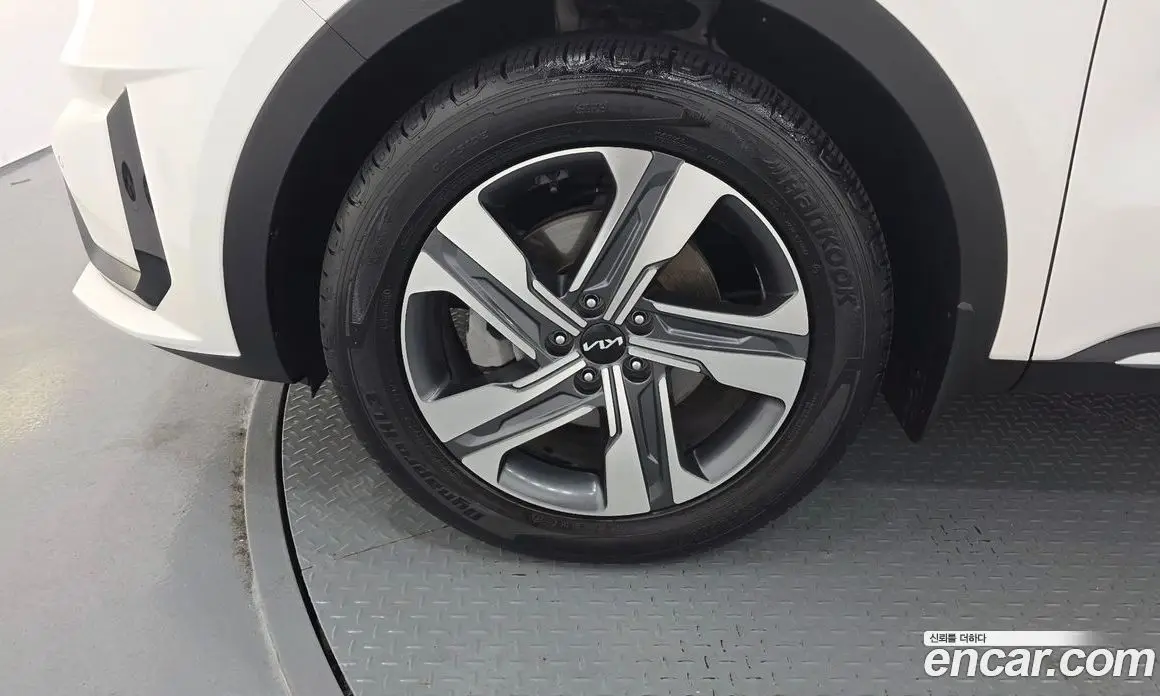 Kia Sorento 2022 1.6 автомат (гидро), фото 5