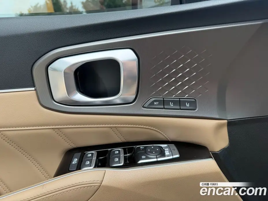 Kia Sorento 2025 1.6 автомат (гидро), фото 16 Kia Sorento 2025 1.6 автомат (гидро), фото 16