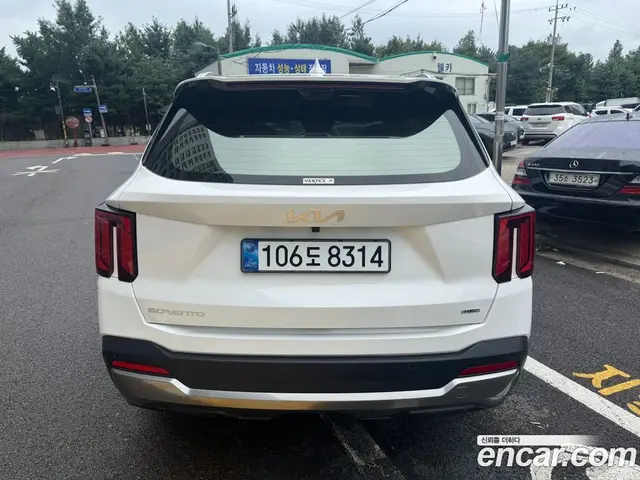 Kia Sorento 2025 1.6 автомат (гидро), миниатюра 4 Kia Sorento 2025 1.6 автомат (гидро), миниатюра 4