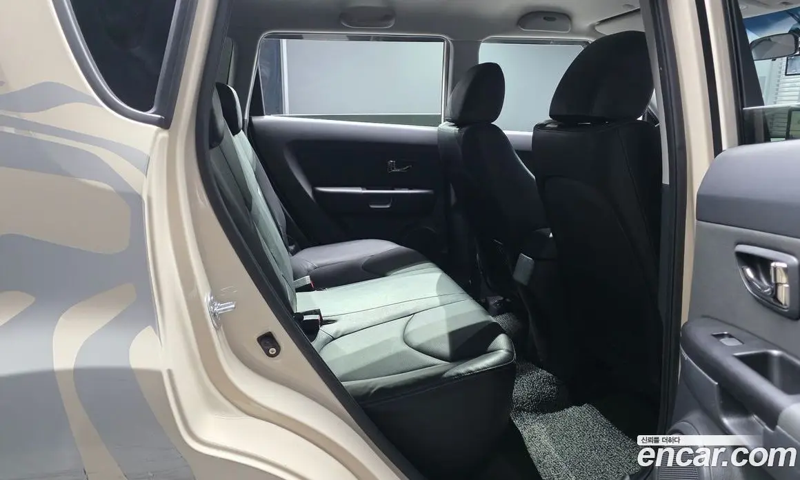 Kia Soul 2010 1.6 автомат (гидро), фото 12