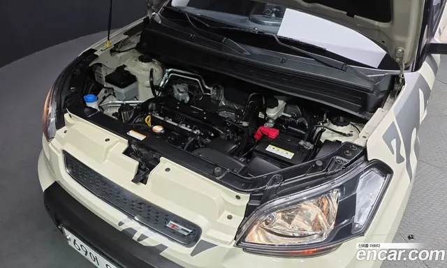 Kia Soul 2010 1.6 автомат (гидро), миниатюра 6