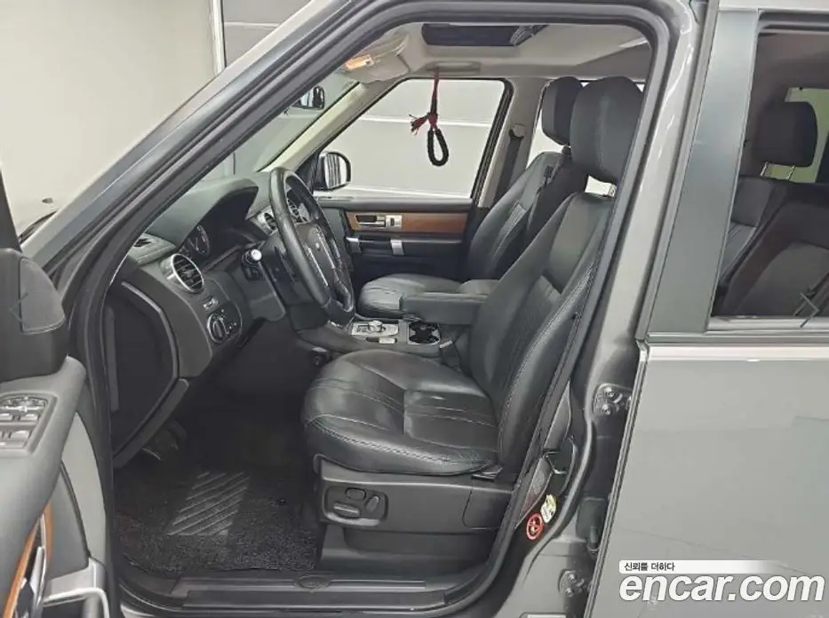Land Rover Discovery 2014 3.0 автомат (гидро), фото 11