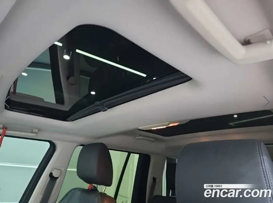 Land Rover Discovery 2014 3.0 автомат (гидро), фото 14