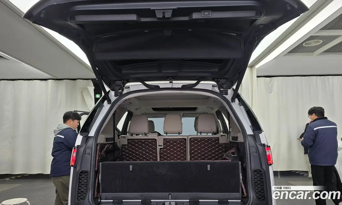 Land Rover Discovery 2019 3.0 автомат (гидро), фото 20