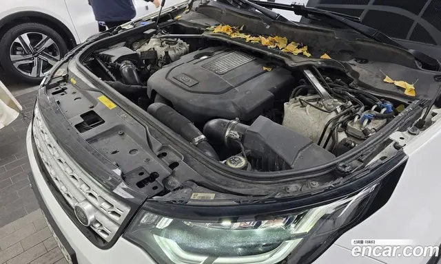 Land Rover Discovery 2019 3.0 автомат (гидро), миниатюра 6