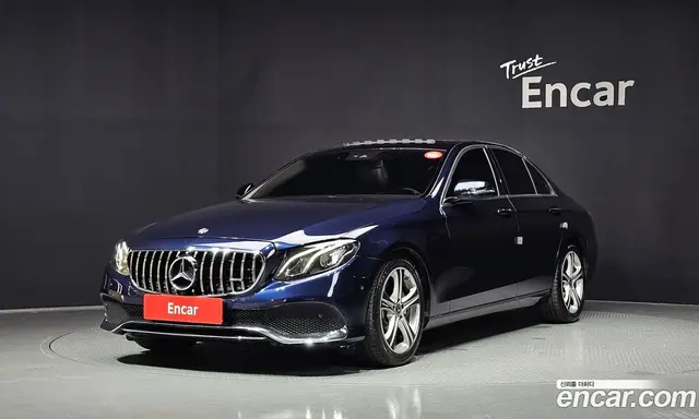 Mercedes-Benz E-Class, 2018, 110 556 км
