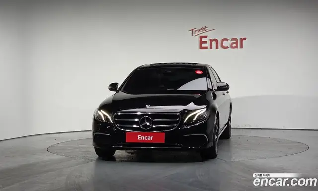 Mercedes-Benz E-Class 2020 2.0 автомат (гидро), миниатюра 2 Mercedes-Benz E-Class 2020 2.0 автомат (гидро), миниатюра 2