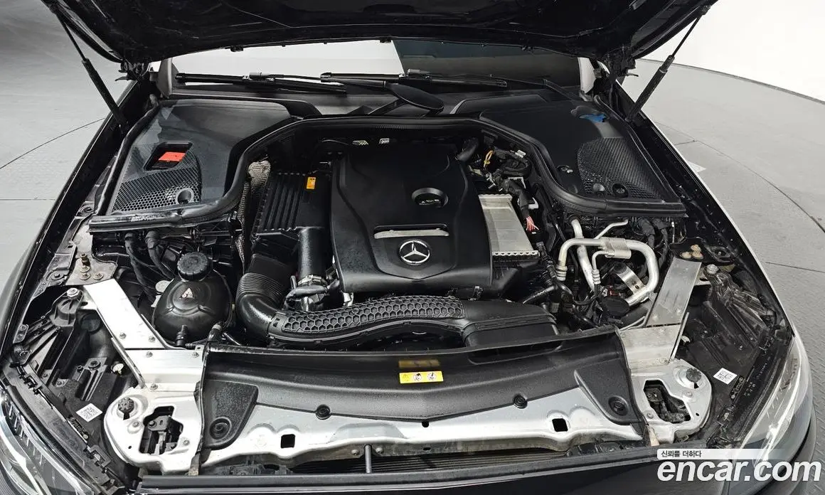Mercedes-Benz E-Class 2020 2.0 автомат (гидро), фото 5 Mercedes-Benz E-Class 2020 2.0 автомат (гидро), фото 5