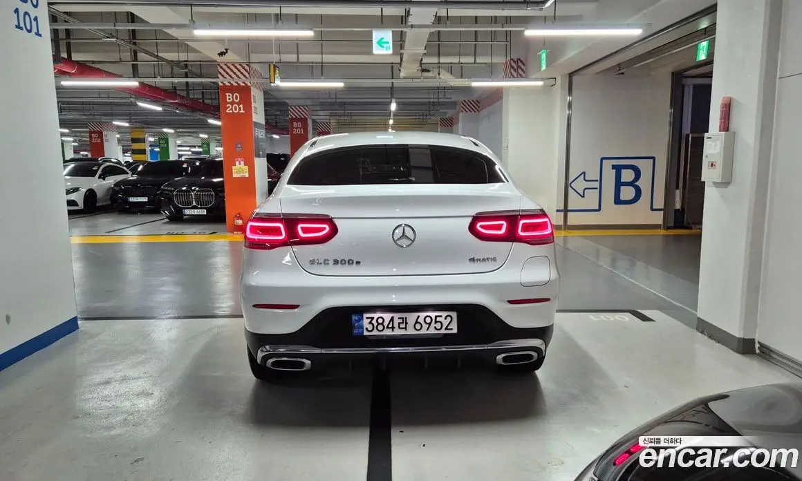 Mercedes-Benz GLC-Class 2021 2.0 автомат (гидро), фото 3 Mercedes-Benz GLC-Class 2021 2.0 автомат (гидро), фото 3