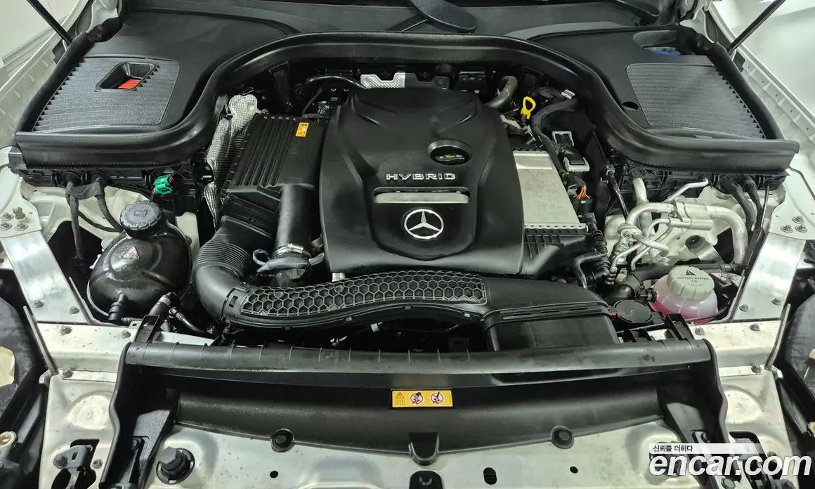 Mercedes-Benz GLC-Class 2021 2.0 автомат (гидро), фото 6 Mercedes-Benz GLC-Class 2021 2.0 автомат (гидро), фото 6