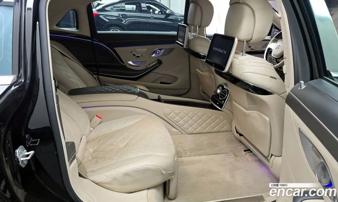 Mercedes-Benz S-Class 2015 6.0 автомат (гидро), фото 12 Mercedes-Benz S-Class 2015 6.0 автомат (гидро), фото 12