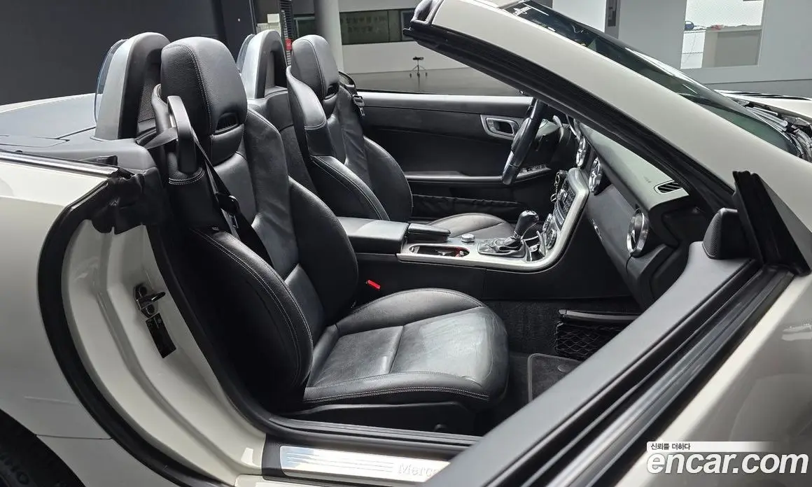 Mercedes-Benz SLK-Class 2012 1.8 автомат (гидро), фото 11 Mercedes-Benz SLK-Class 2012 1.8 автомат (гидро), фото 11