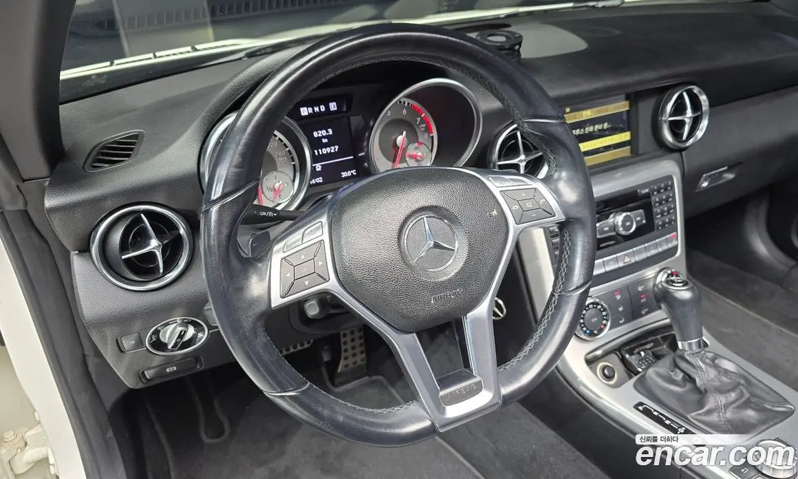 Mercedes-Benz SLK-Class 2012 1.8 автомат (гидро), фото 12 Mercedes-Benz SLK-Class 2012 1.8 автомат (гидро), фото 12