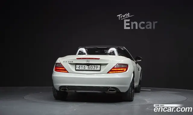 Mercedes-Benz SLK-Class 2012 1.8 автомат (гидро), миниатюра 4 Mercedes-Benz SLK-Class 2012 1.8 автомат (гидро), миниатюра 4