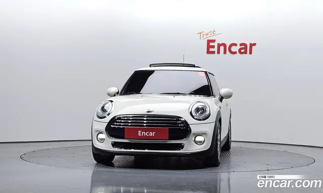 Mini Cooper 2014 1.5 автомат (гидро), миниатюра 3 Mini Cooper 2014 1.5 автомат (гидро), миниатюра 3