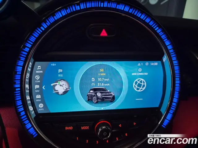 Mini Cooper 2019 2.0 автомат (гидро), миниатюра 6