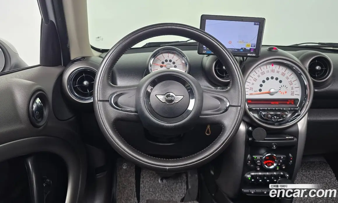 Mini Countryman 2011 1.6 автомат (гидро), фото 13 Mini Countryman 2011 1.6 автомат (гидро), фото 13