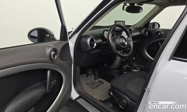 Mini Countryman 2011 1.6 автомат (гидро), миниатюра 10 Mini Countryman 2011 1.6 автомат (гидро), миниатюра 10